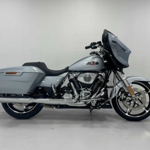 HARLEY DAVIDSON STREET GLIDE 2025