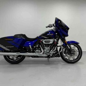 HARLEY DAVIDSON CVO STREET GLIDE (121) 2025