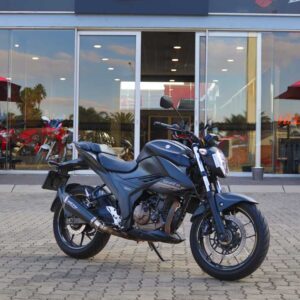 SUZUKI GSX 250 2025